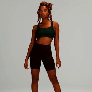 NWT Lululemon Ribbed Train Bra *Medium Support, C/D Cups